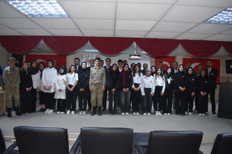 18 Mart Şehitleri Anma Günü ve Çanakkale Zaferi'nin 110.Yıl Dönümü Anma Programı Yapıldı